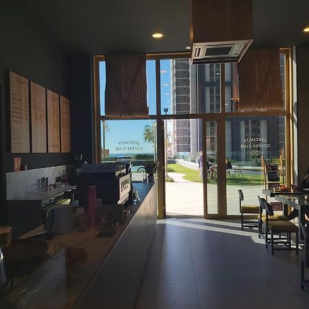 Intempo Luxury Ocean Views Resort Benidorm Bagian luar foto
