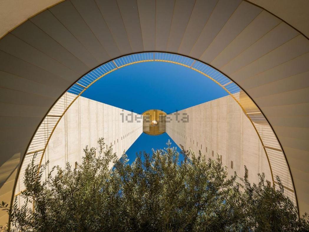 Intempo Luxury Ocean Views Resort Benidorm Bagian luar foto
