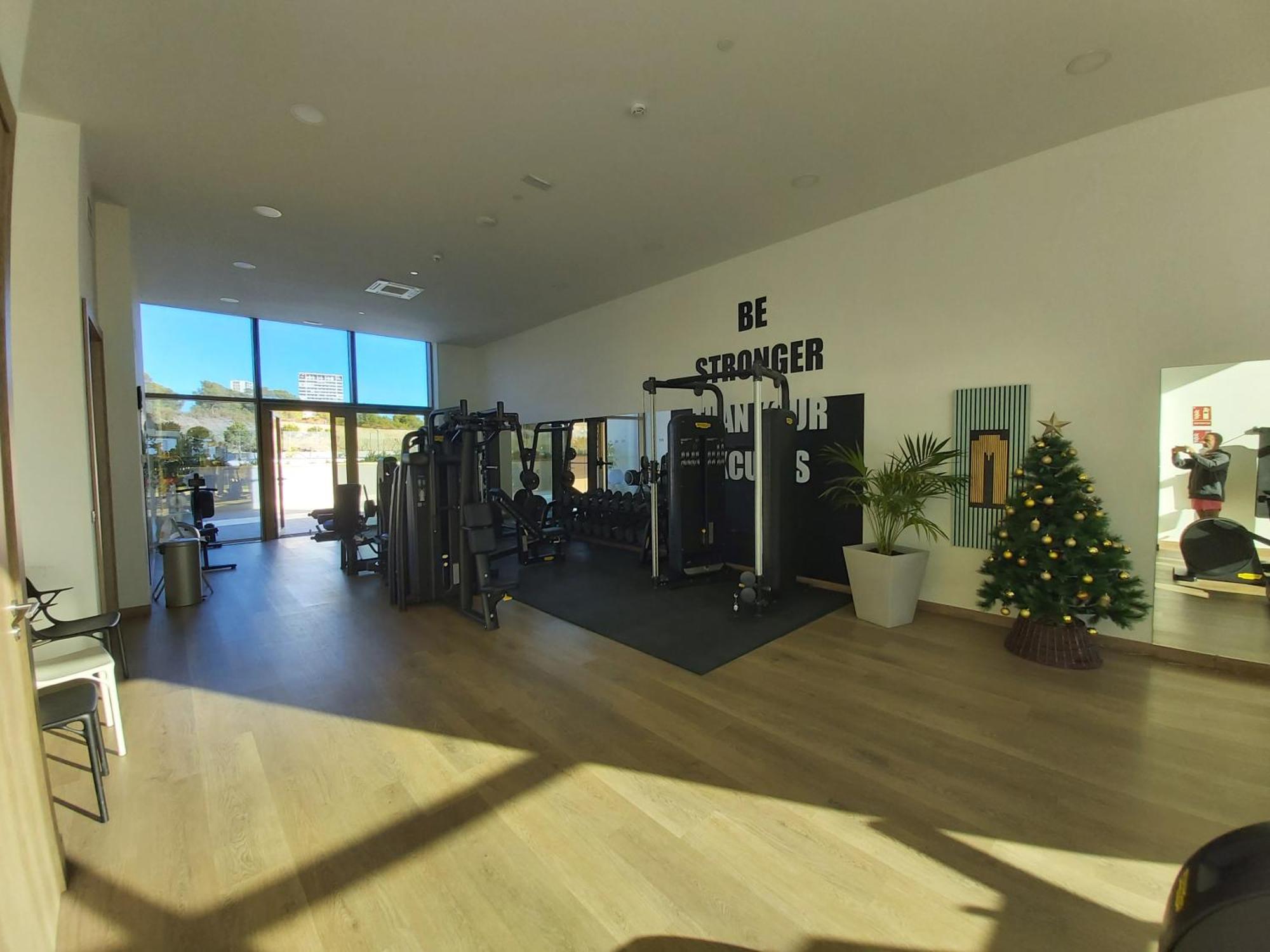 Intempo Luxury Ocean Views Resort Benidorm Bagian luar foto