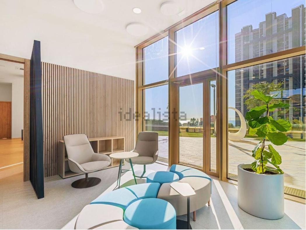 Intempo Luxury Ocean Views Resort Benidorm Bagian luar foto