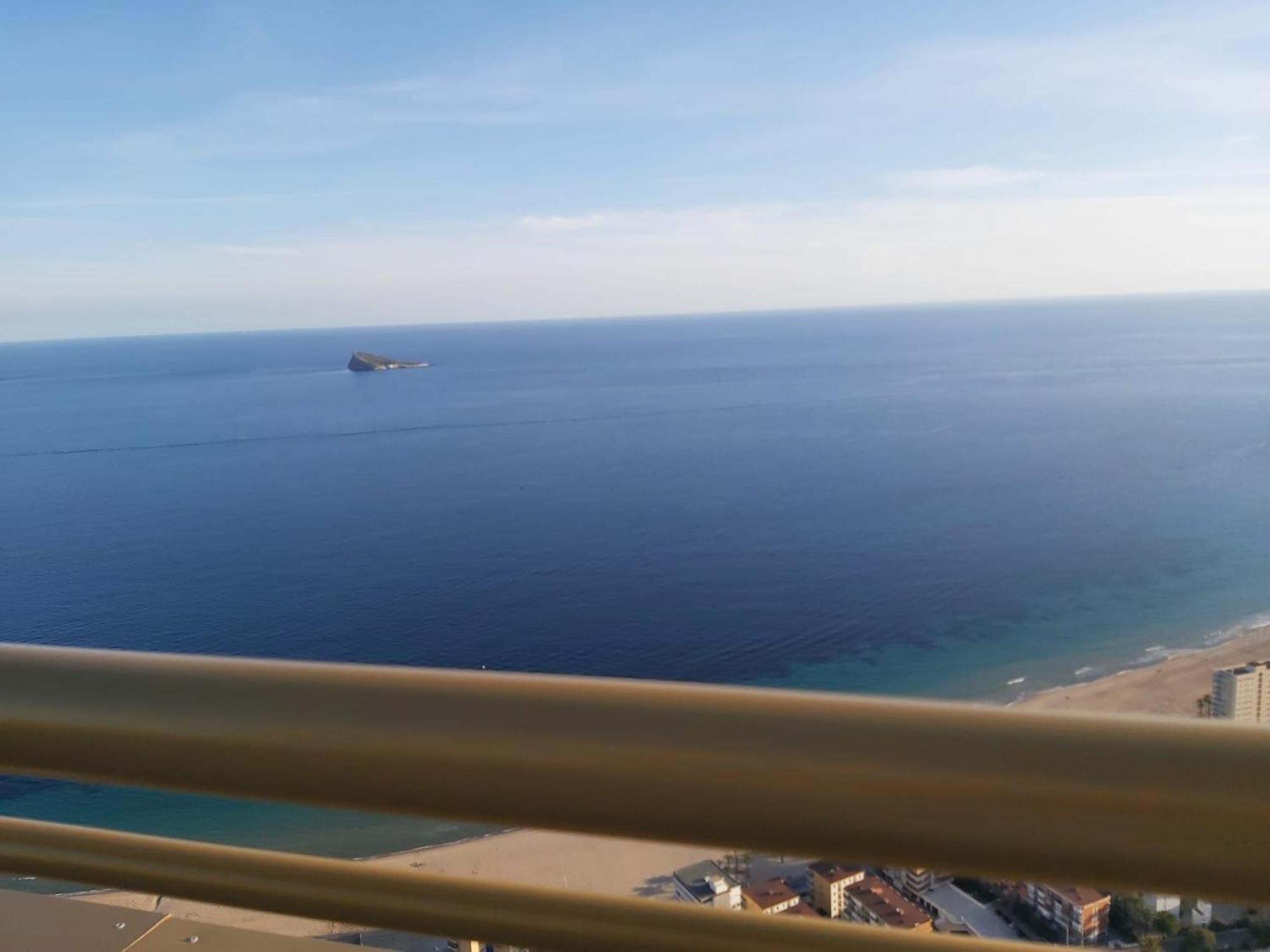 Intempo Luxury Ocean Views Resort Benidorm Bagian luar foto